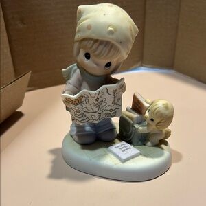 Precious Moments Loving Figurine